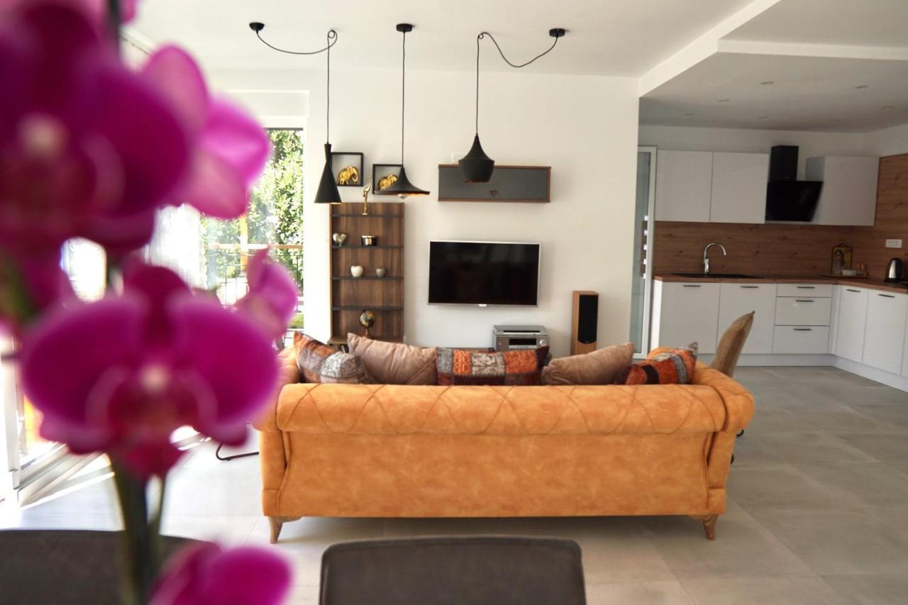 Villa Borna B20 Trogir Exterior foto